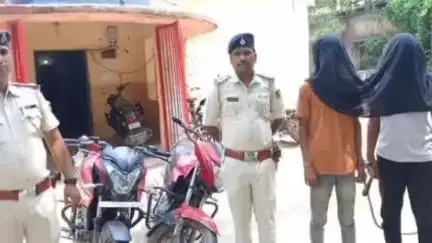 सुप्पी: सुप्पी थाना पुलिस ने सीसीटीवी के आधार पर चोरी की बाइक के साथ दो चोरों को किया गिरफ्तार