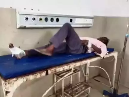 फतेहपुर: सदर के लखनऊ बाईपास चौराहे के समीप बाइकों की भिड़ंत में एक बाइक सवार राजगीर घायल, अस्पताल में भर्ती