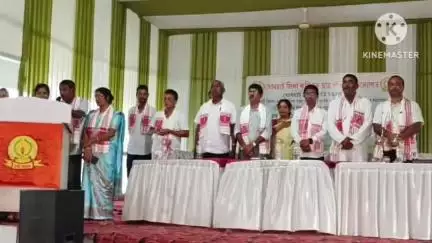 পশ্চিম যোৰহাট: জিলা কুৰ্মি যুৱ ছাত্ৰ পৰিষদৰ উদ্যোগত জলধৰ গোৱালা সোঁৱৰণী মজদুৰ প্ৰেক্ষাগৃহত অভিনন্দন অনুষ্ঠান অনুষ্ঠিত