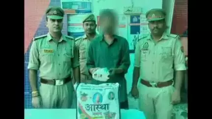 जैतपुर पुलिस टीम ने चेकिंग के दौरान अंग्रेजी शराब की तस्करी करने वाले अभियुक्त को किया गिरफ्तार