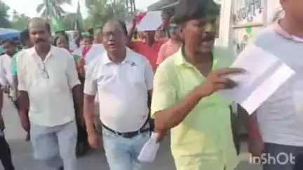বাগদা: কনিয়ারা সমবায় কৃষি উন্নয়ন সমিতি লিমিটেড নির্বাচনে ছটি সিটের মধ্যে 6 টি তেই টিএমসি জয়লাভ করল
