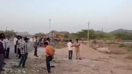 टाटगढ़: सेलीबेरी चौराहे के पास रावत माल का युवक 100 फीट ऊंचे ब्रिज से बाइक समेत गिरा, दर्दनाक मौत