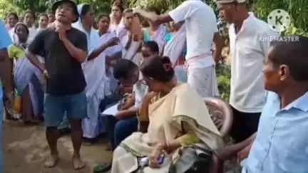 মৰাণ: খোৱাং ভগামূৰত প্ৰাক্তন বিধায়িকা উপস্থিতিত   কংগ্ৰেছ বান সাহায্য প্ৰদান, ৰিংবান্ধ সময়ত মেৰামতি নকৰাক লৈ বিধায়কক সমালোচনা