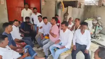 टेटिया बम्बर: गोकुलचक गांव में वीआईपी पार्टी की बैठक, संगठन की मजबूती पर बल, 11 जून को तारापुर में विधानसभा स्तरीय बैठक