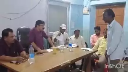 श्योपुर: समग्र ई-केवायसी में लापरवाही पर एक की सेवा समाप्त, दो निलंबित, नगर पालिका में बैठक आयोजित