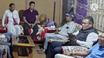 সোণাৰি: চৰাইদেউ জিলা মহিলা মৰ্চাৰ সম্পাদিকা গৃহত উপস্থিত হৈ মাতৃ মৃত্যুৰ সমবেদনা জনাই প্ৰাক্তন সাংসদ তপন কুমাৰ গগৈয়ে