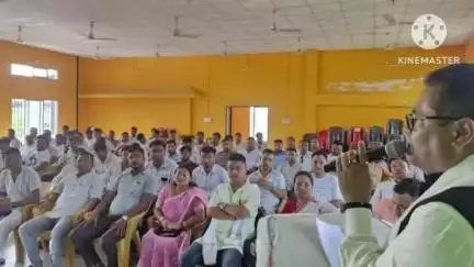 সোণাৰি: জিলা বিজেপিৰ মুখ্য কাৰ্যালয়ত অনুষ্ঠিত হ'ল জিলা যুৱ মৰ্চাৰ সাংগঠনিক সভা আৰু নৱ নিৰ্বাচিত পঞ্চায়ত প্ৰতিনিধিসকলৰ সম্বৰ্ধনা