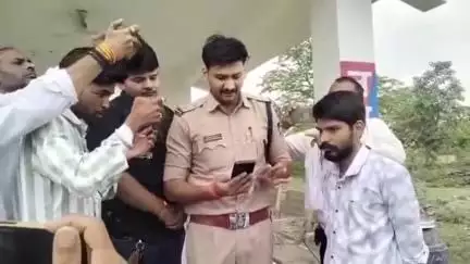 खातेगांव: पीसीसी चीफ जीतू पटवारी ने पत्रकार ओम प्रकाश परमार के मामले में हरणगांव थाना प्रभारी से फोन पर की बात