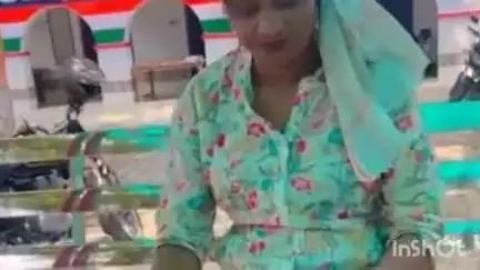 सोहावल: पूराकलंदर थाने में एक लड़की द्वारा बनाई गई रील सोशल मीडिया पर तेजी से हो रही है वायरल