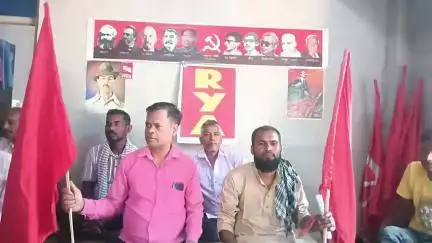 बैरिया: भाकपा माले के 15 जून को अंचल सम्मेलन को सफल बनाने के लिए बैरिया बाजार में बैठक, विभिन्न मुद्दों पर चर्चा