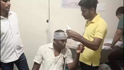 रंका: रंका सोनदाग पंचायत: पूर्व और वर्तमान मुखिया के पुत्रों में मारपीट, मुखिया के पति व बेटी घायल