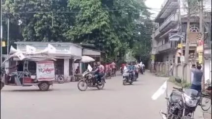 হাবরা ১: DYFI এর জেলা সম্মেলন উপলক্ষে হাবরাতে বাইক র‍্যালি