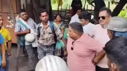 लैलूंगा: नवदुर्गा प्लांट सरायपाली में जमीन कब्जा और श्रमिक शोषण के आरोपों पर श्रमिक संगठन ने दी तालाबंदी की चेतावनी