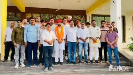 वल्लभनगर: भटेवर में पूर्व खेल मंत्री और हिंडोली विधायक अशोक चांदना तथा शाहपुरा विधायक मनीष यादव का स्वागत किया गया