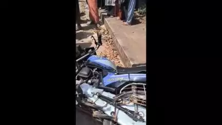 മണ്ണാർക്കാട്: മണ്ണാർക്കാട് പള്ളിക്കുറിപ്പ് ജംഗ്ഷനിൽ കാറും ബൈക്കും കൂട്ടിയിടിച്ച് രണ്ട് പേർക്ക് പരിക്ക്