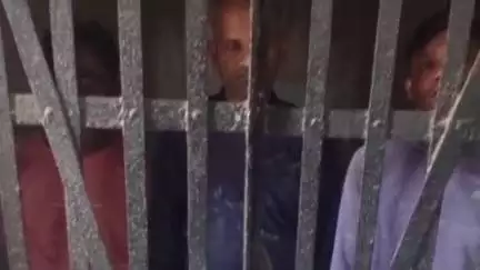 मछलीशहर: ग्राम कुरावा से धर्म परिवर्तन कराने वाले तीन अभियुक्त गिरफ्तार, बाइबिल व दस्तावेज बरामद