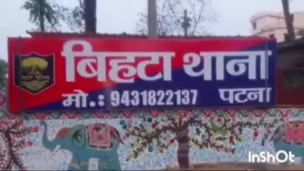 बिहटा: पथलोटिया के पास कार की टक्कर से एक बाइक सवार युवक घायल
