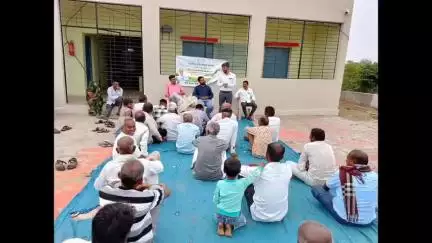 સંજેલી: વિકસિત કૃષિ સંકલ્પ અભિયાન અંતર્ગત સંજેલી સહિત તાલુકાના કુલ ૬ ગામોમાં ખેડૂતો સાથે સંપર્ક અને સંવાદ યોજાયો