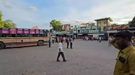 விருதுநகர்: தமிழ்நாடு அரசு ஊழியர் சங்கம் சார்பில் பழைய பேருந்து நிலையம் முன்பு பல்வேறு கோரிக்கைகளை வலியுறுத்தி 10.6.2025ல் ஆர்ப்பாட்டம்