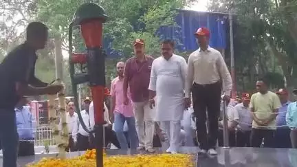 हज़ारीबाग: शहीद स्मारक पर जय हिन्द सैनिक सम्मान समारोह का भव्य आयोजन