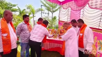 માંડલ: નગર ખાતે માંડલ,દેત્રોજ મંડળના શક્તિ કેન્દ્રના સંયોજક, મંડળના પ્રમુખ/મહામંત્રી સાથે પરિચય બેઠક યોજાઈ