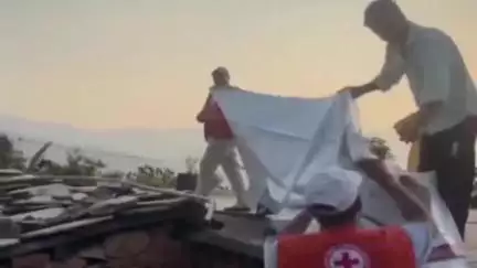 बागेश्वर: बागेश्वर में रेडक्रॉस सोसायटी ने पांच परिवारों को बांटे तिरपाल, मानसून को लेकर तैयारियां तेज