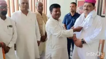 झंझारपुर: अररिया संग्राम में राज्यसभा सांसद संजय कुमार झा ने सुनी लोगों की समस्या, समाधान का दिया आश्वासन