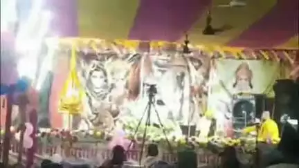 सरैयाहाट: सरैयाहाट के ठाकुरबाड़ी मंदिर में श्री रामचरितमानस कथा सुनने उमड़ी भक्तों की भीड़