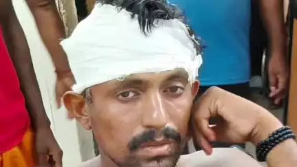ଛତ୍ରପୁର: ହିଞ୍ଜିଳିକାଟୁ ମେଡିକାଲ ଛକ ନିକଟରେ ସ୍କୁଟି ପଛକୁ ଧକ୍କା ଦେଲା ବାଇକ୍, ୩ ଗୁରୁତର ଆହତ ବ୍ରହ୍ମପୁର ବଡ଼ ମେଡ଼ିକାଲରେ ଭର୍ତ୍ତି