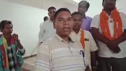 गुमला: सूड़ी धर्म साला गुमला में महली जनजाति विकास की बैठक, समाज के उत्थान पर हुई चर्चा