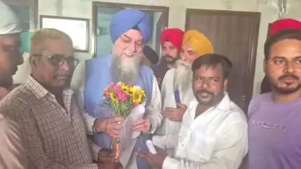 ਕੋਟਕਪੂਰਾ: ਸੰਧਵਾਂ ਵਿਖੇ ਵਿਧਾਨ ਸਭਾ ਸਪੀਕਰ ਨੇ ਲੋਕ ਮਿਲਣੀ ਪ੍ਰੋਗਰਾਮ ਦੇ ਤਹਿਤ ਲੋਕਾਂ ਦੀਆਂ ਮੁਸ਼ਕਲਾ ਸੁਣਕੇ ਅਧਿਕਾਰੀਆਂ ਨੂੰ ਜਾਰੀ ਕੀਤੇ ਦਿਸ਼ਾ ਨਿਰਦੇਸ਼