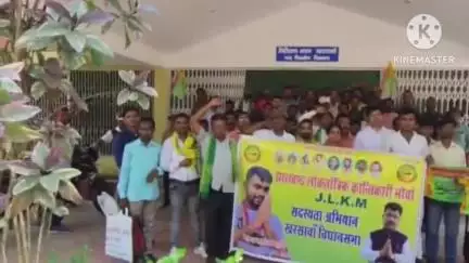 खरसावां: खरसावां में झारखंड लोकतांत्रिक क्रांतिकारी मोर्चा की बैठक संपन्न, संगठन को मजबूत बनाने पर चर्चा की गई