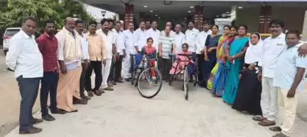 కనిగిరి: దివ్యాంగులను ప్రతి ఒక్కరూ మానవతా దృక్పథంతో ఆదుకోవాలి: నియోజకవర్గ వైసీపీ ఇన్ఛార్జ్‌ నారాయణ యాదవ్