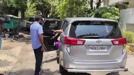 மயிலாப்பூர்: அபிராமிபுரத்தில் ராமதாசை சமாதானம் செய்யும் முயற்சியில் உறவினர்கள்