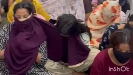 बड़गांव: उदयपुर में देह व्यापार का बड़ा रैकेट बेनकाब, स्वर्णगढ़ रिसोर्ट से 29 लोगों को किया गया गिरफ्तार