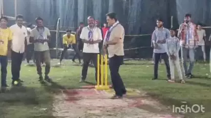 হরিশ্চন্দ্রপুর ১: ডাঙ্গী এলাকায় আয়োজিত ক্রিকেট টুর্নামেন্টের অনুষ্ঠান পরিদর্শন করলেন জেলা পরিষদের সহকারী সভাধিপতি