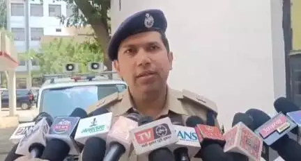घाटीगांव: ग्वालियर: सिरोल पुलिस ने एक आरोपी को अवैध शराब के साथ किया गिरफ्तार