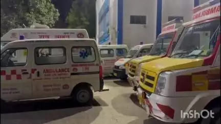 नवादा: नवादा में आपातकालीन सेवा 102 एंबुलेंस की हड़ताल खत्म, शनिवार को हुई थी हड़ताल रविवार को खत्म