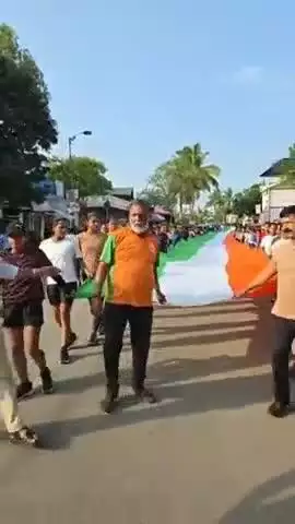 हवेली: हडपसर येथे ऑपरेशन सिंदुर मध्ये सहभागी झालेले जवान अविनाश बेळगे यांचे नागरीकांनी उत्साहात स्वागत केले.