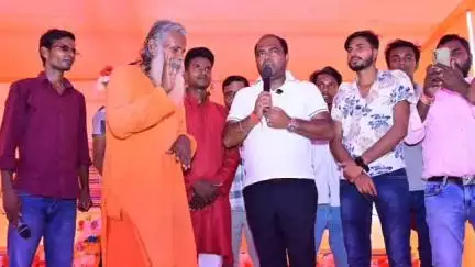 छातापुर: छातापुर के महम्मदगंज में दो दिवसीय संतमत सत्संग का समापन