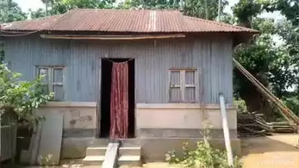 বিশালগড়: বাড়ির লোকের অনুপস্থিতিতে এক বাড়িতে দুঃসাহসিক চুরি, ঘটনা দূর্গানগর হাসাহোসেন পাড়া এলাকায়