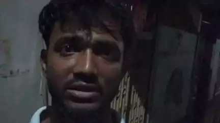 बेतिया: पुरानी गुदरी महावीर चौक से शराब तस्कर शराब के साथ गिरफ्तार, भेजा गया जेल