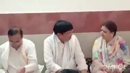 दौसा: स्व राजेश पायलेट की 25वीं पुण्यतिथि मनाने को लेकर कांग्रेस की बैठक आयोजित हुई