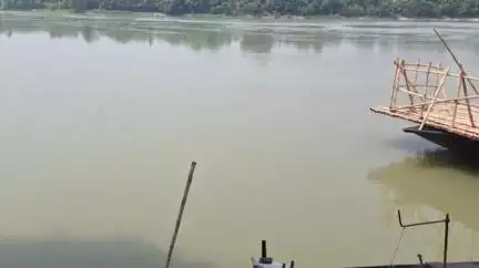 লালগোলা: গঙ্গায় স্নান করতে গিয়ে লালগোলায় জলে ডুবে মৃত্যু দুই কাকাতো ভাইয়ের