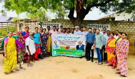Awareness drive on paddy, fish farming & govt schemes under #ViksitKrishiAbhiyan2025

#AgriGoI #ViksitKrishi