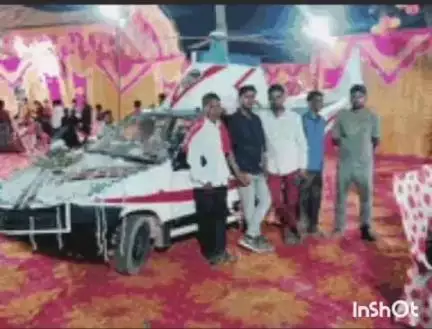 अकबरपुर: हेलीकॉप्टर जैसी अनोखी कार में आया दूल्हा, डुमरियागंज से रफीगंज पहुंची बारात, वर ने खुद चलाई कार
