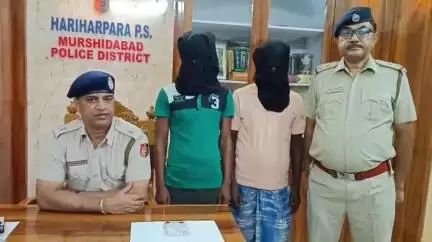 হরিহরপাড়া: হরিহরপাড়ায় কানের দুল ছিনতাই, কয়েক ঘণ্টার মধ্যে গ্রেফতার দুই অভিযুক্ত