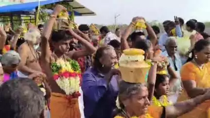 திருப்பத்தூர்: சிறுகூடல்பட்டி மலையரசி அம்மன் கோவில் பால்குடம் விழா