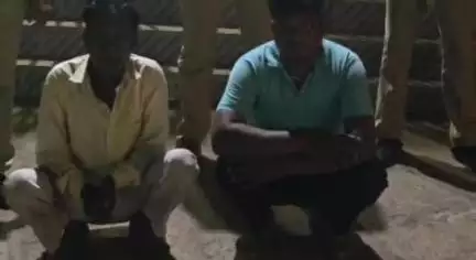 ढीमरखेड़ा: ढीमरखेड़ा पुलिस की सघन कॉम्बिंग गश्त, लंबे समय से फरार 2 स्थायी वारंटियों को किया गिरफ्तार