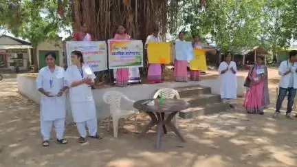 प्राथमिक आरोग्य केंद्र आसगाव अंतर्गत मांगली येथील बाजार चौक येथे उच्च रक्तदाब जनजागृती निमित्त पटनाट्य